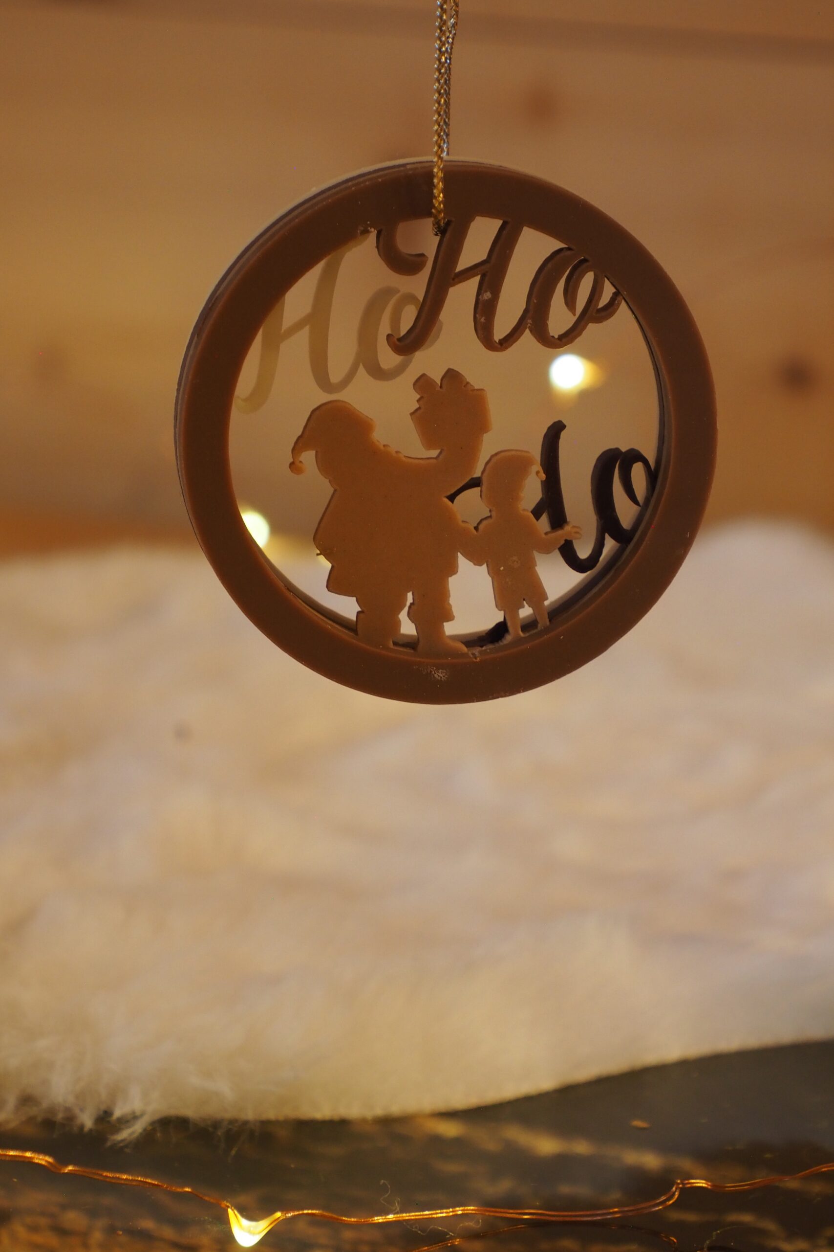 Boule découpage suspendue